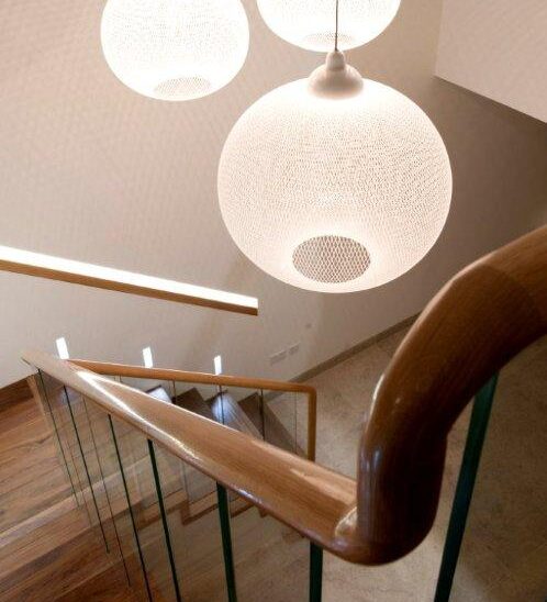 New House with Innovative Glazed Brick